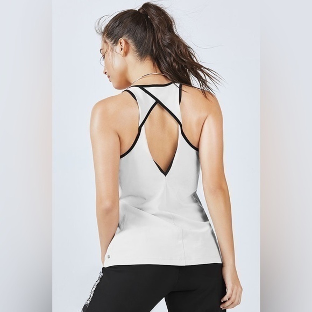 Fabletics White Black Tyra Linne Twisted back Tank Top Women’s size XS